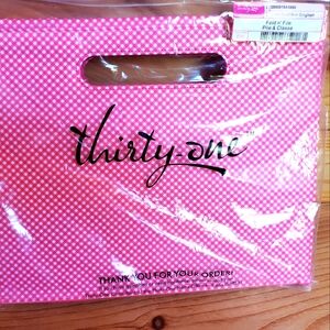 Thirty-One Fold n' File